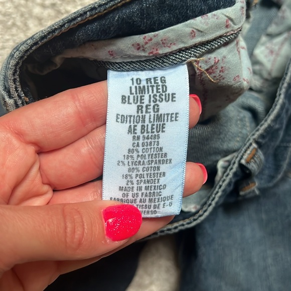 Vintage American Eagle Women’s Capri Blue Jean Capri *SIZE 10* - Picture 3 of 3